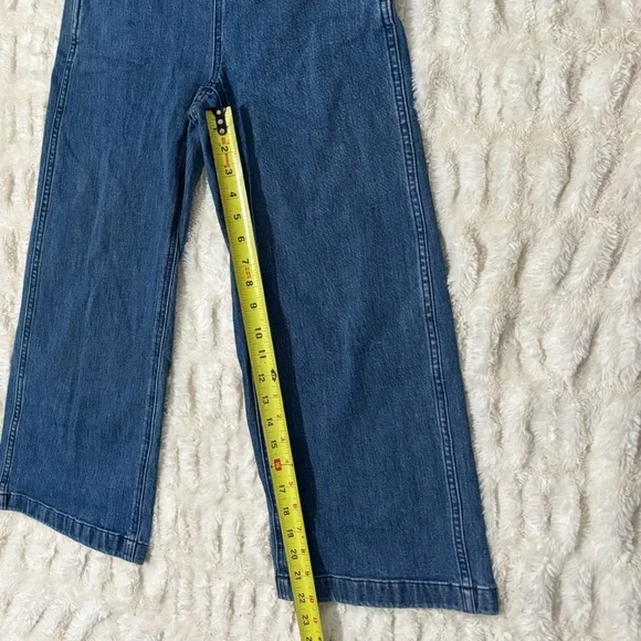 MADEWELL Women’s Cropped Denim Overalls - Picture 14 of 15